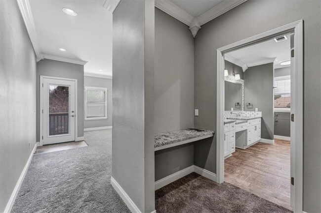 Building Photo - 5713 Dancing Rabbit Dr