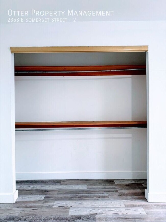 Building Photo - 2353 E Somerset St