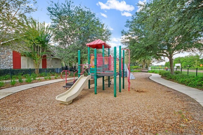 Building Photo - 3356 Canyon Falls Dr