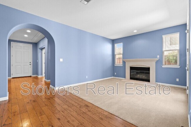 Building Photo - 1108 Bellingham Square