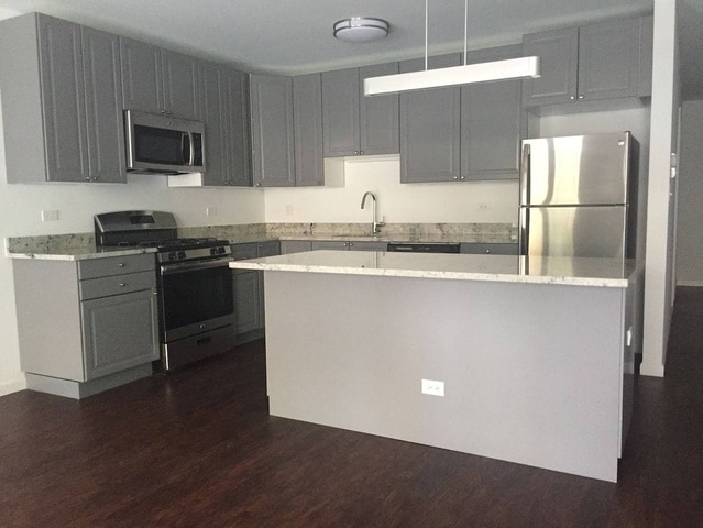 Floorplan - 5524-5526 S. Everett Avenue