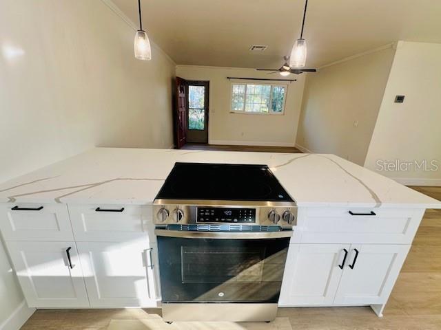 Building Photo - 1004 7th St S