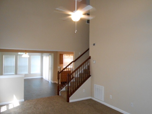 Building Photo - 530 Delaware Crossing