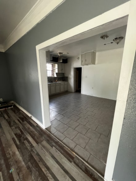 Building Photo - 2310 18th St