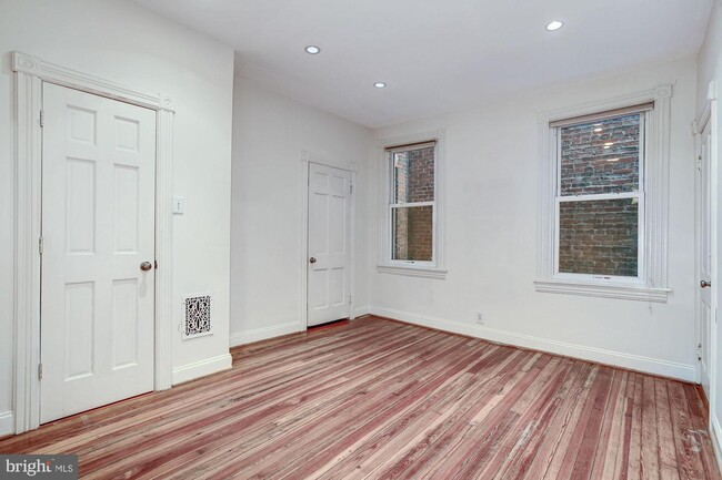 Building Photo - 2151 Florida Ave NW