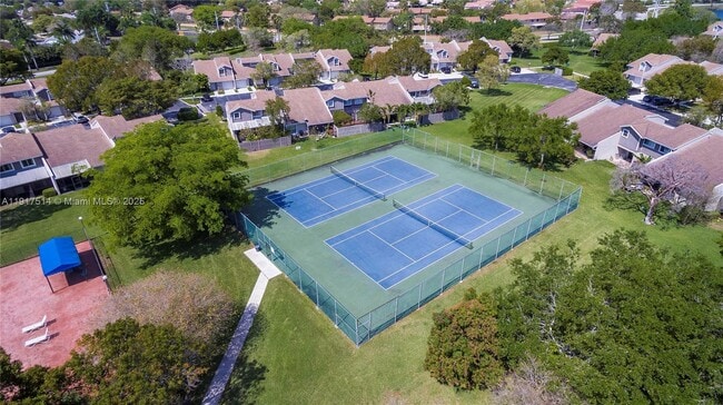 Building Photo - 616 Woodgate Ln