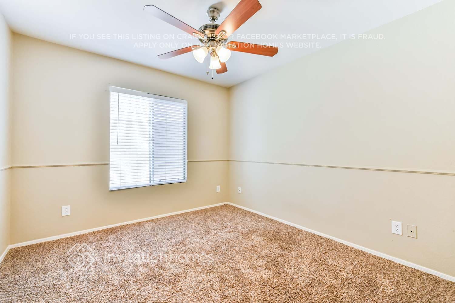 Building Photo - 706 S Golden Key St