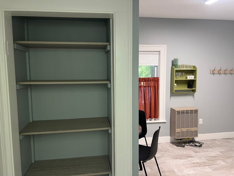 Pantry - 234 Shelburne Rd