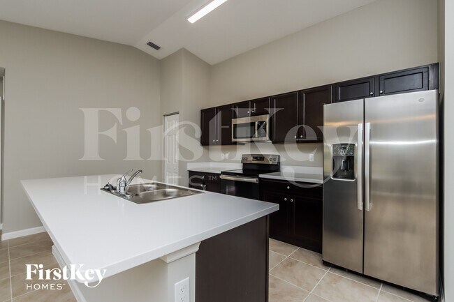 Building Photo - 1468 Rankin Ave SE