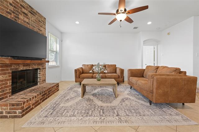 Building Photo - 2717 Evening Mist Dr