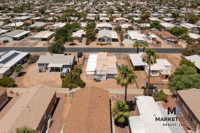 Building Photo - House at Ellsworth/Broadway! JOIN THE WAIT...