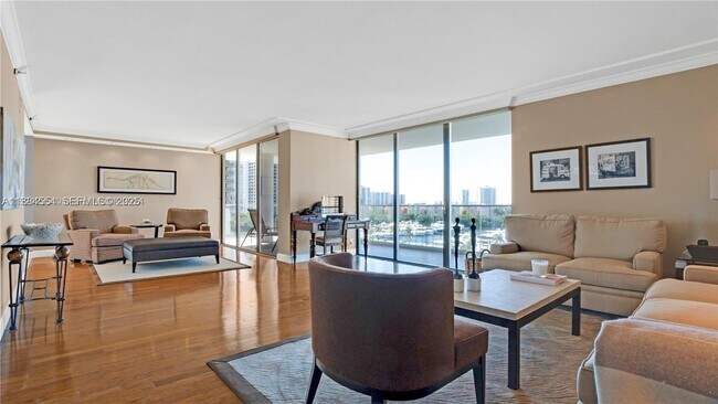 Building Photo - 19707 Turnberry Way