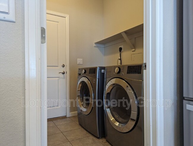 Building Photo - 1808 Dorothy Cir