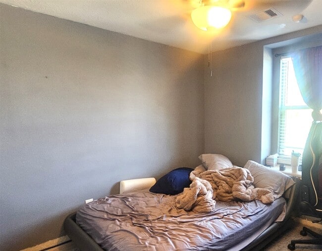 Building Photo - 15623 Harris Canyon Ln