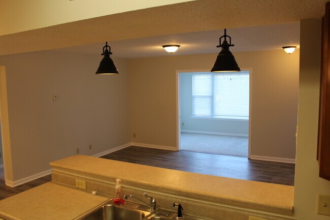 Building Photo - 133 Morningside Ln