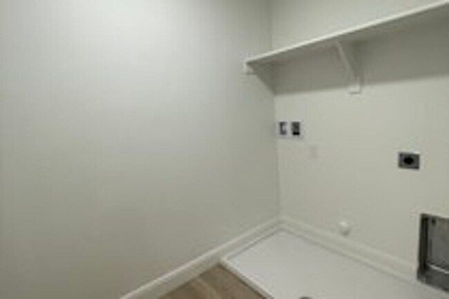 Building Photo - Stunning 3-Bedroom Home in St. George – $2,650/month (Beautiful Views!)