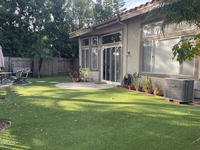 Building Photo - 4960 Ladera Vista Dr