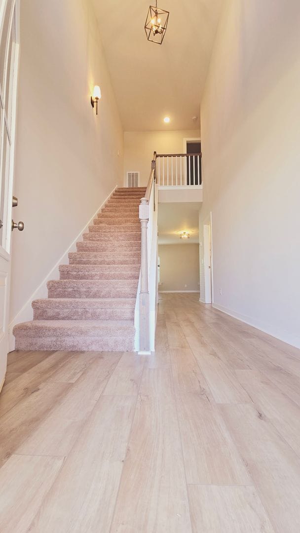 Building Photo - 2122 Ellsworth Lp Rd