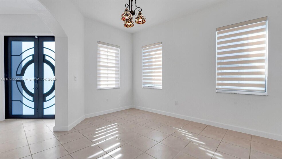 Building Photo - 17994 NW 87th Pl