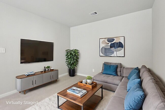 Building Photo - 567 Avisa Dr