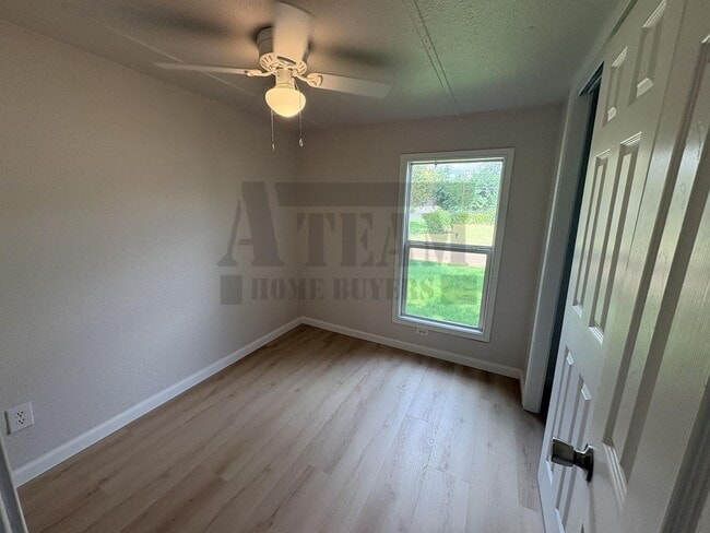 Building Photo - Cozy 3 Bed 1 Bath house