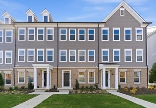 Building Photo - 12 Barton Ave