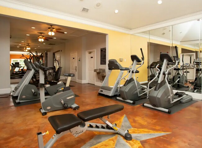 Building Photo - 3508 Adelphi-16174