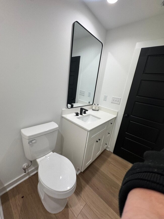 Building Photo - 510 Crump St