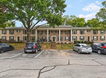 Building Photo - 1011 Murfreesboro Rd