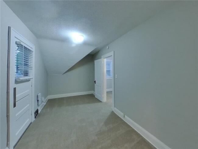 Building Photo - 2322 NE Stinson Pkwy