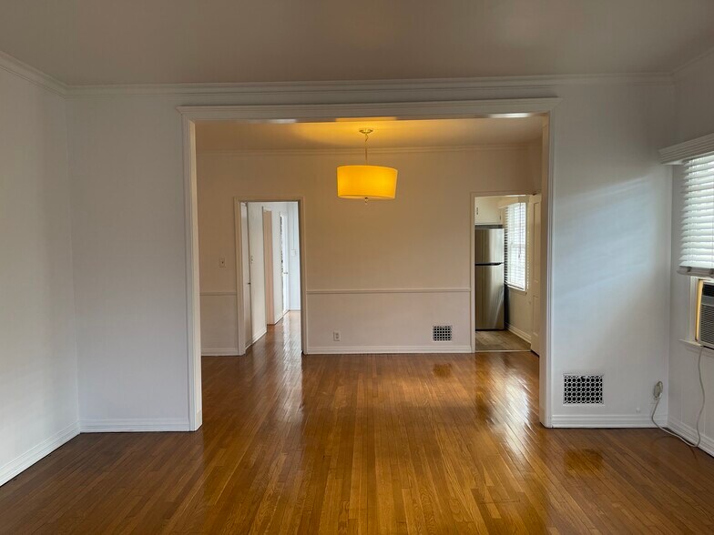 Living room looking to dining room - 112 N Edgemont St