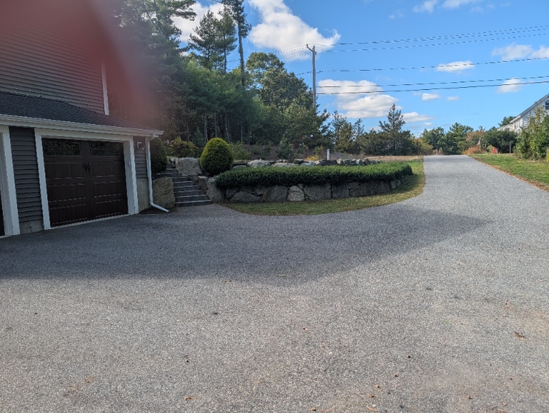 Building Photo - 55 Wenham Rd