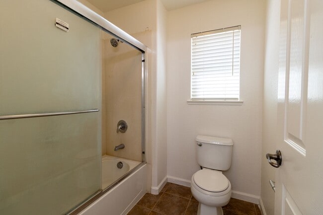 Building Photo - Move in Special $100 off first month rent!...