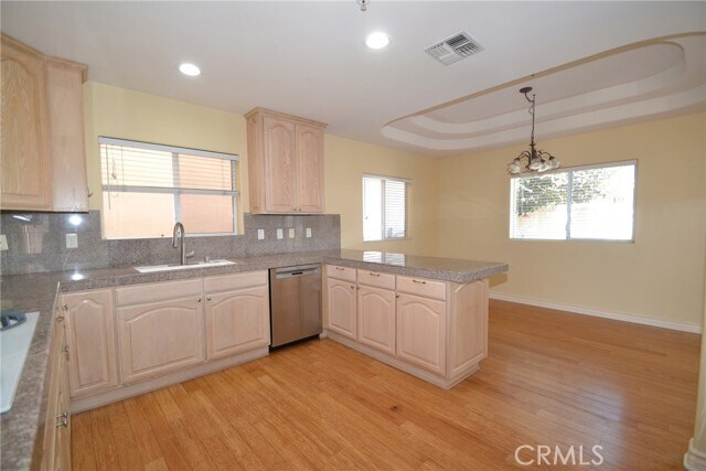 Building Photo - 2203 Harriman Ln