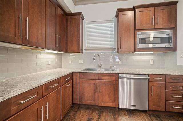 Building Photo - 1021 Pavillion St