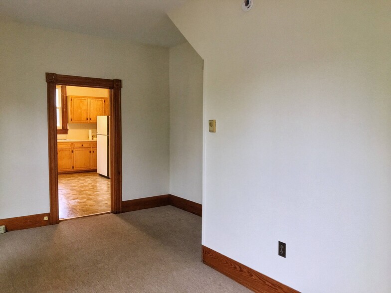 Building Photo - 48 N Fayette St