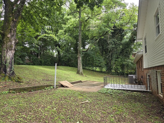 Building Photo - 2809 Brett Rd NW