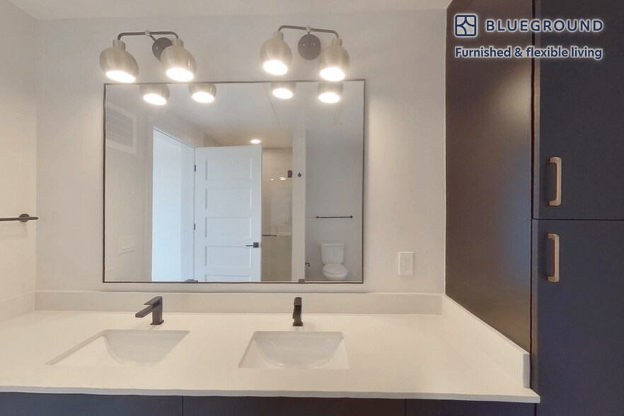 Building Photo - 1350 40th St