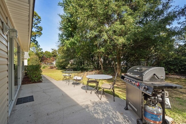 Building Photo - 2774 Sanctuary Blvd