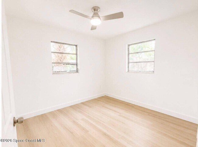Building Photo - 4450 Browning Ave