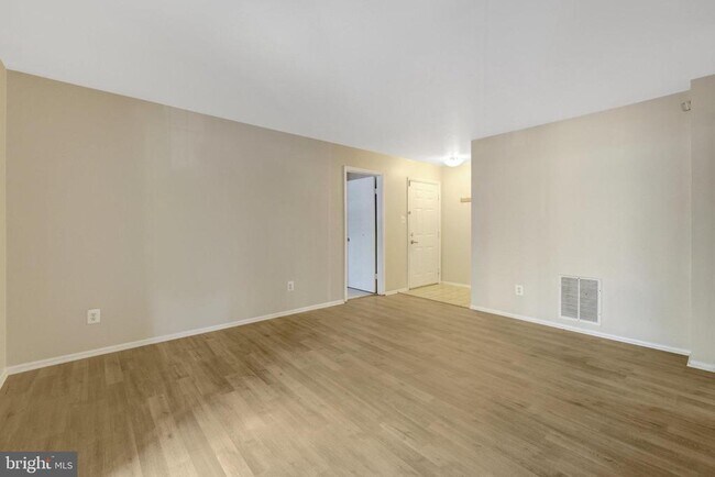Building Photo - 1791 Jonathan Way