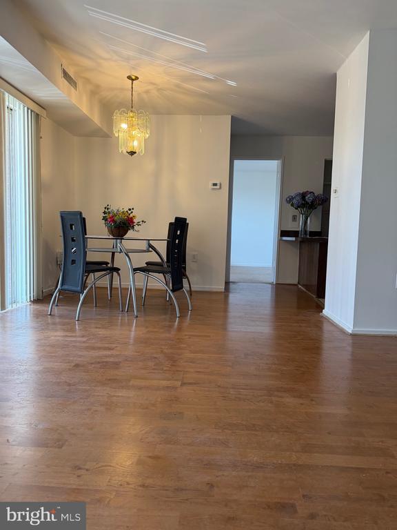 Building Photo - 7352 Lee Hwy