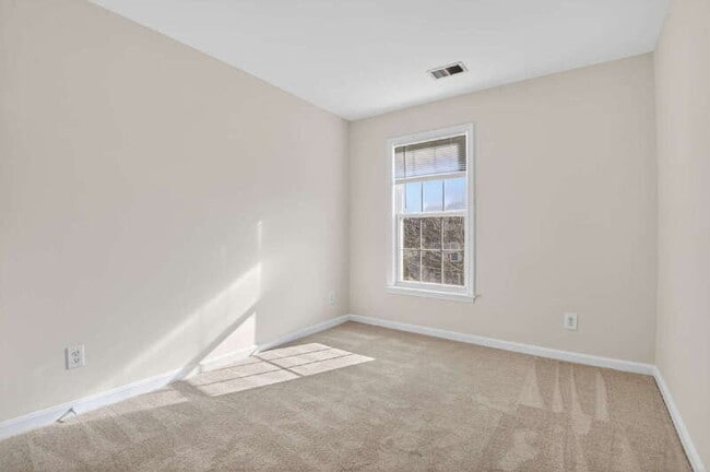 Building Photo - 5023 Village Fountain Pl