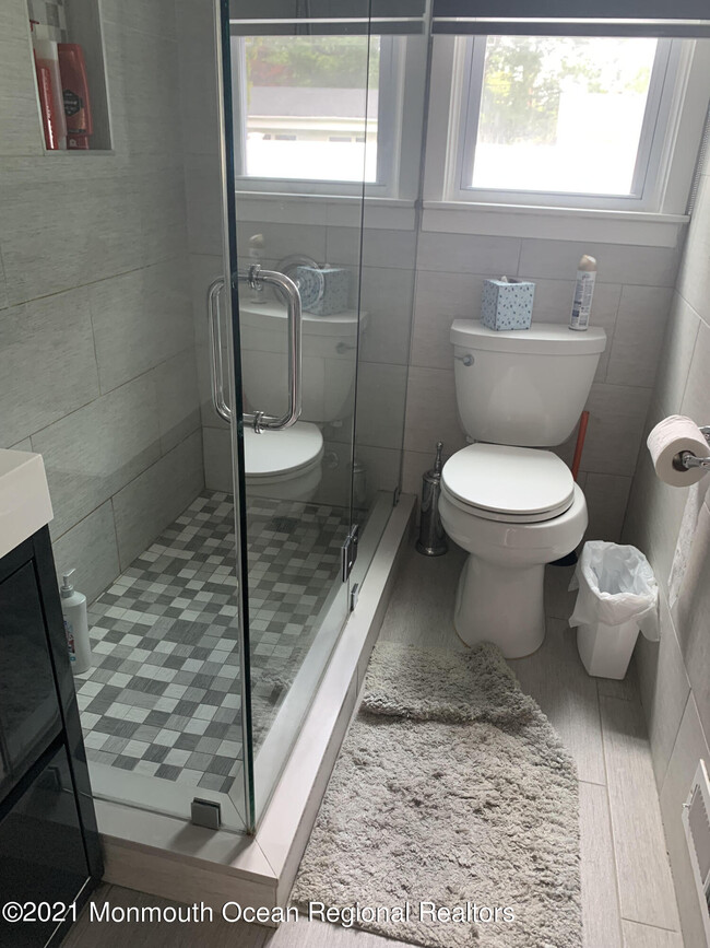 Building Photo - 28 Dwight Dr