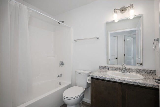 Building Photo - 1012 - 1014Escape St. Boyne City, MI 49712