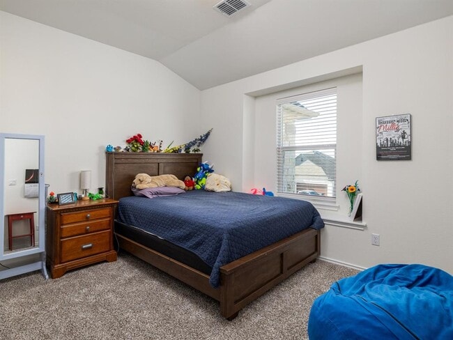 Building Photo - 3921 Riardo Dr