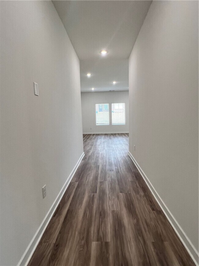 Building Photo - 3010 Amarillo Way