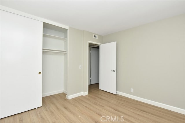 Building Photo - 4247 Larwin Ave