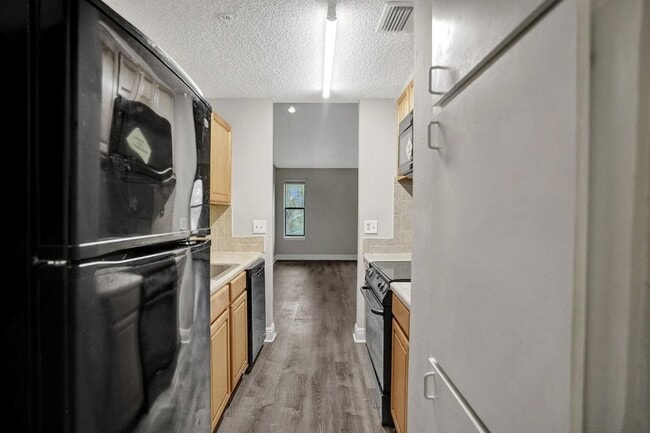 Building Photo - 2301 N Congress Ave