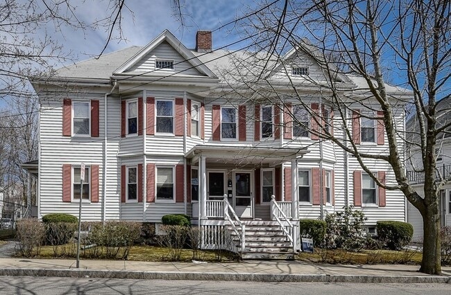 Primary Photo - 53 Wellington St
